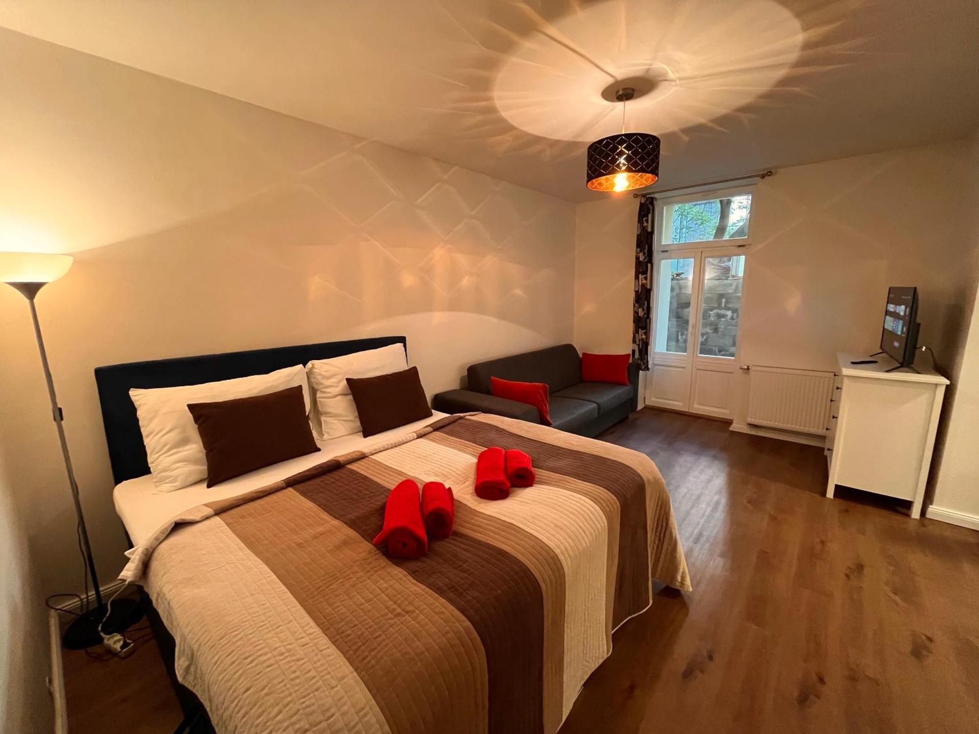 Amazing Apartment Zborovska ปราก ภายนอก รูปภาพ